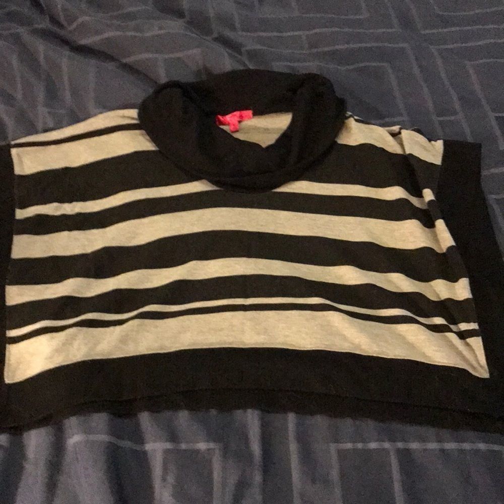 Cute top 